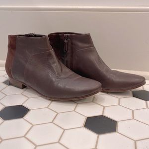 COLE HAAN | LEATHER AND SUEDE BOOTIE